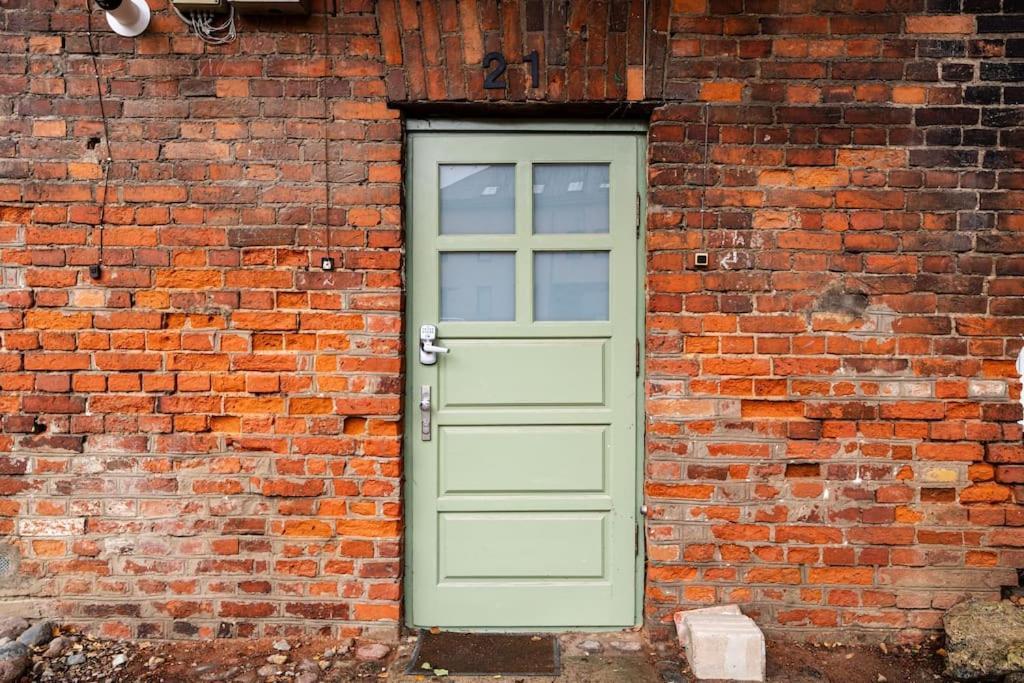 Modern Flat In Old Town Kaunas - Free Parking & Self Check-In Εξωτερικό φωτογραφία